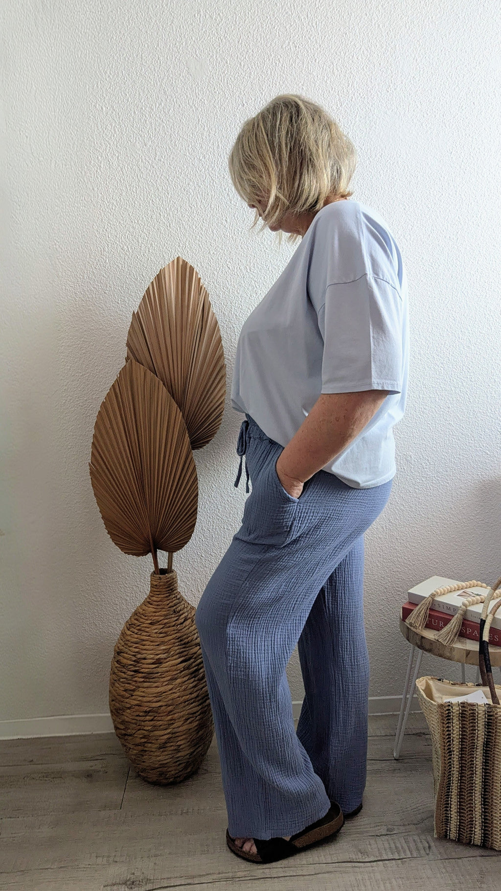 Pantalon Léon couleur jeans en gaze de coton avec poches