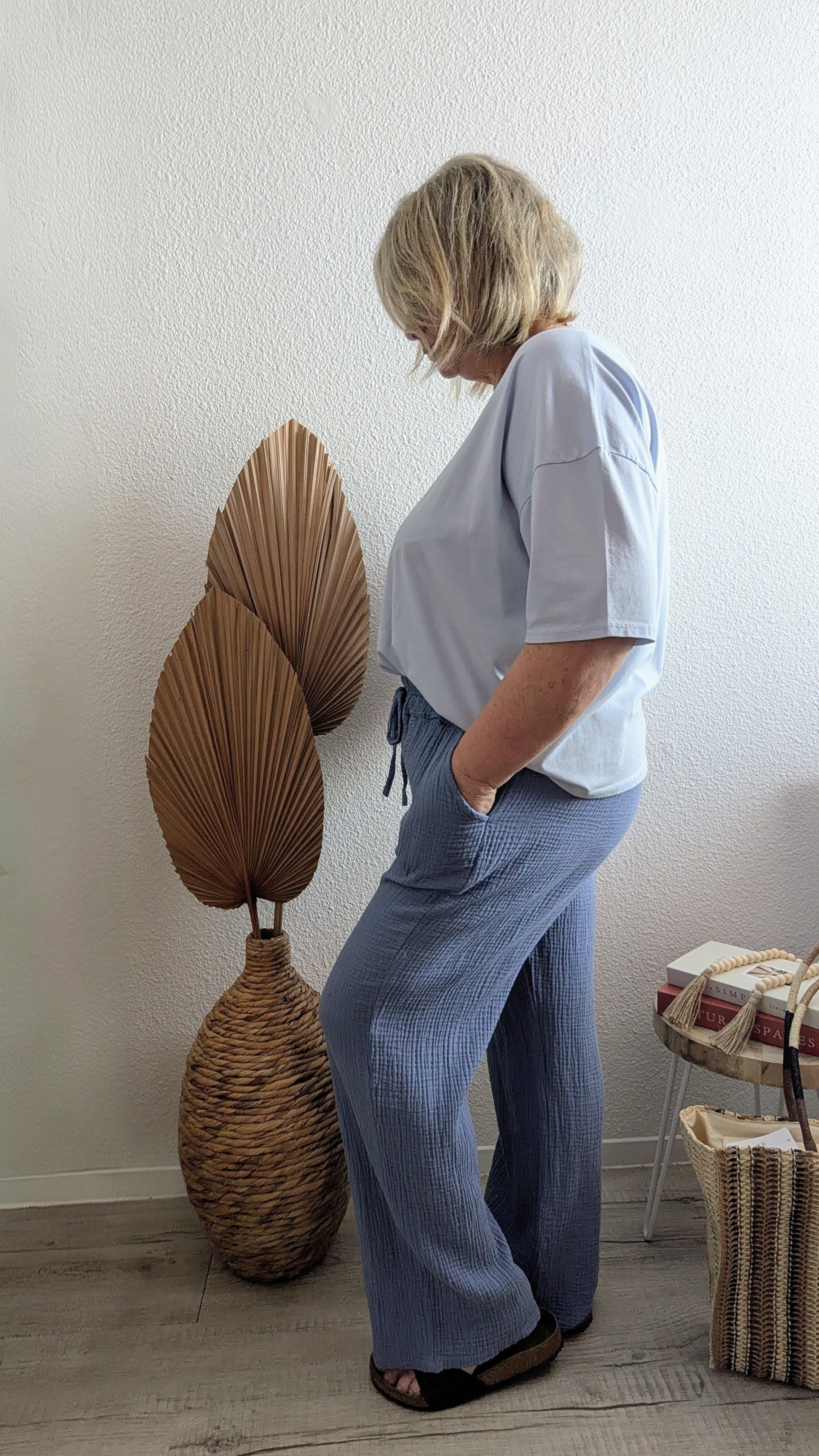 Pantalon Léon couleur jeans en gaze de coton avec poches