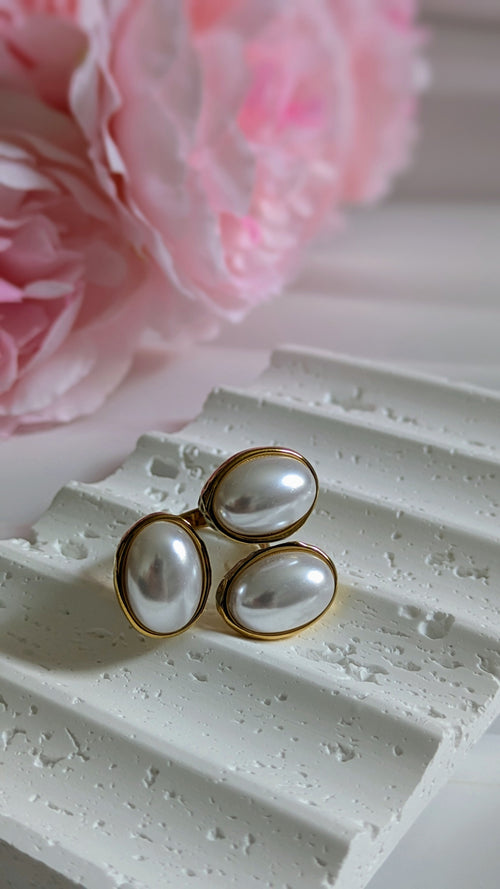 Bague avec 3 résines blanches en acier inoxydable ajustable
