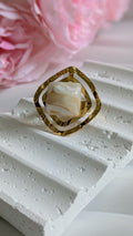 Bague avec une résine blanche en acier inoxydable ajustable