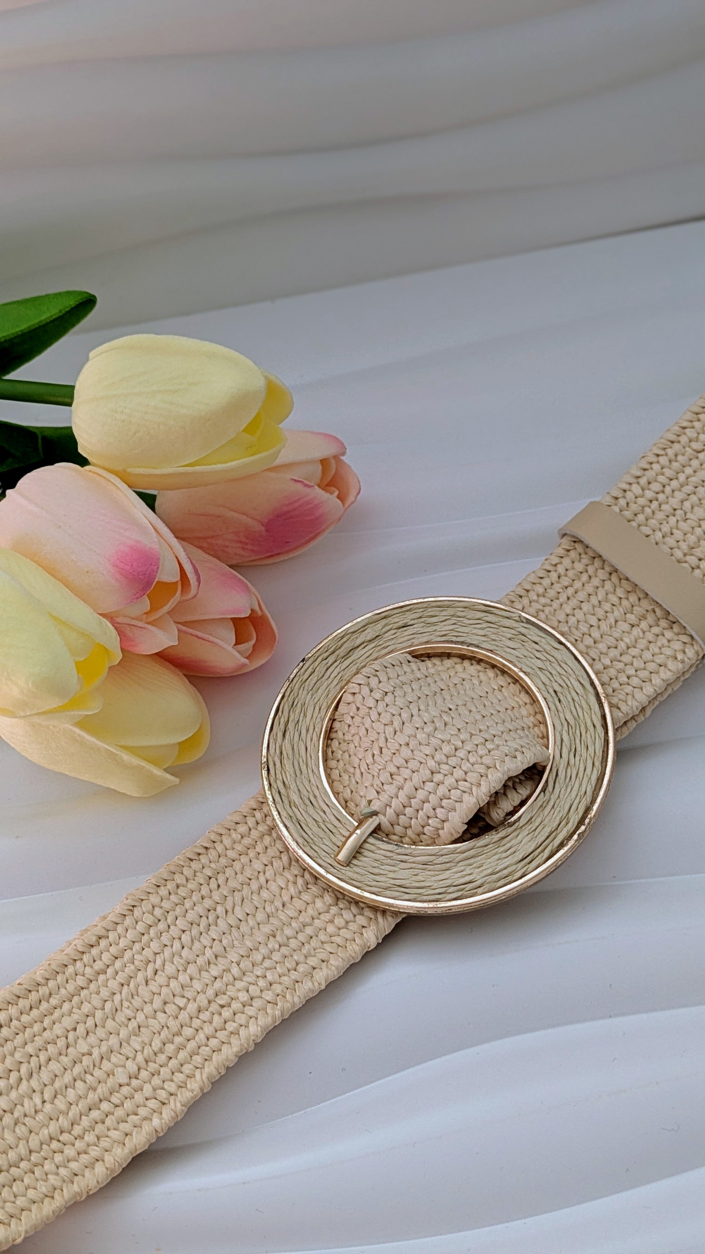 Ceinture élastique raphia avec boucle