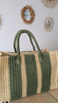 Sac cabas tressé rayé vert et beige