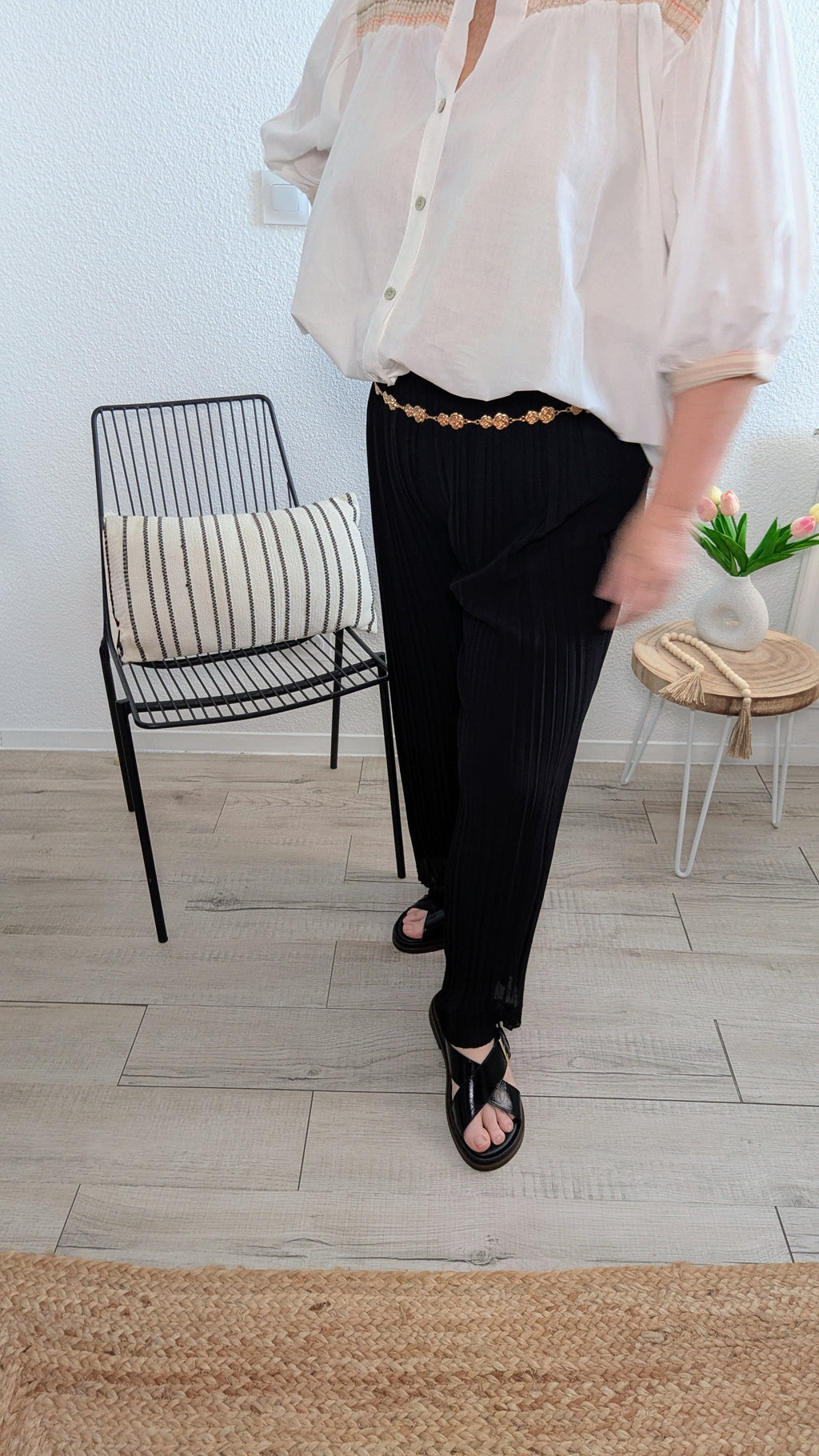 Pantalon Alma noir plissé et fluide